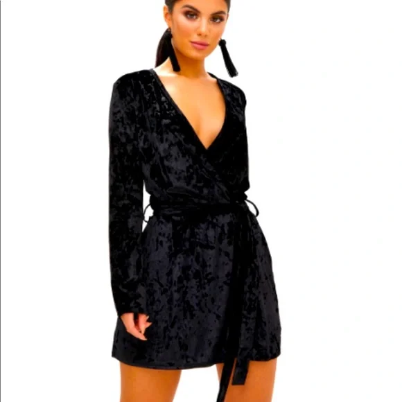 Women's Black Velvet Wrap Over Shift Dress - Size 6